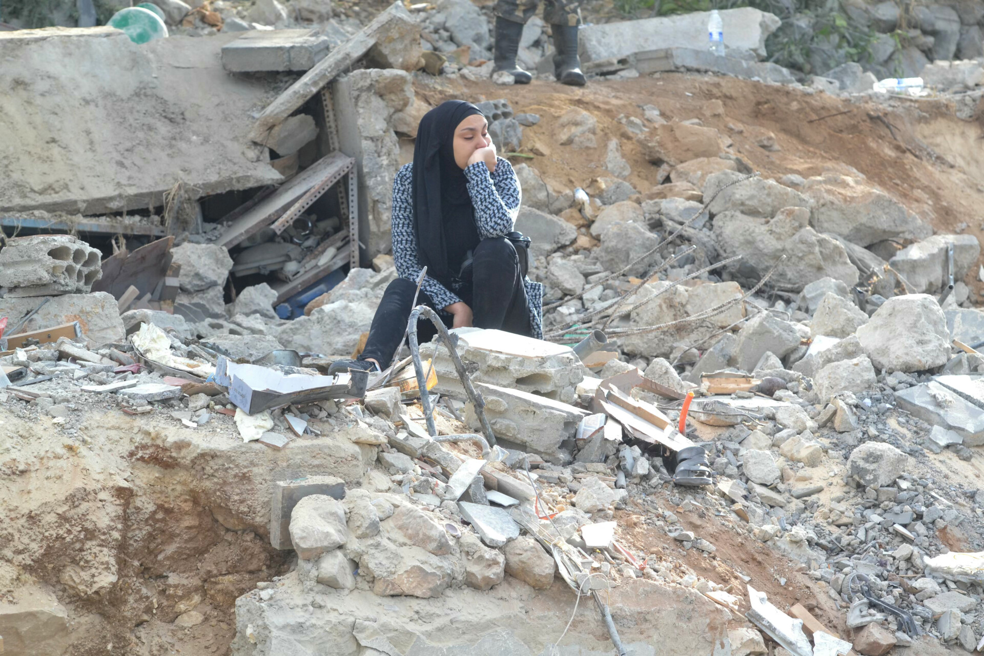 Clearing Lebanon’s War Rubble